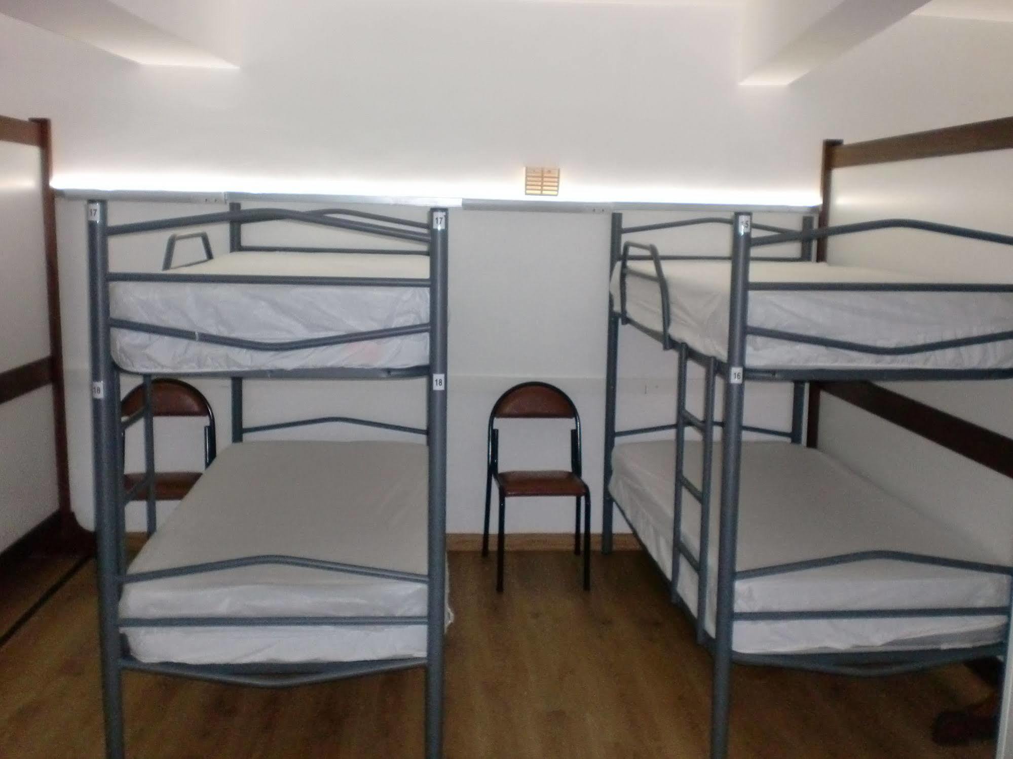 Albergue Monterrey 산티아고데콤포스텔라 외부 사진