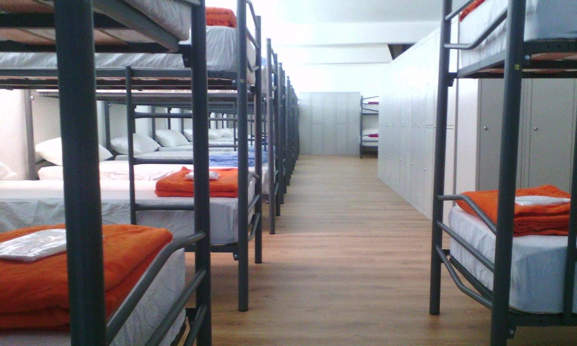 Albergue Monterrey 산티아고데콤포스텔라 외부 사진